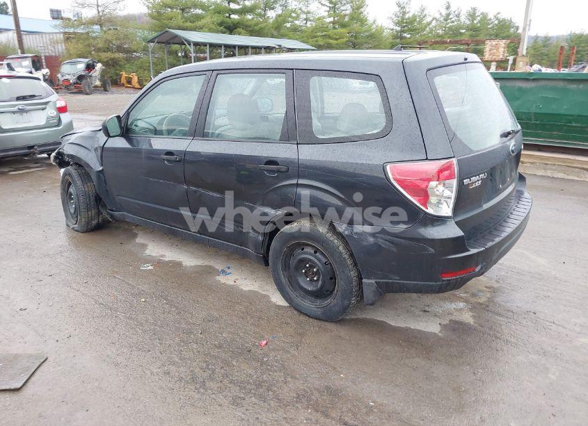 Photo 3 of 2009 Subaru Forester 2.5X (VIN JF2SH61679H771465)