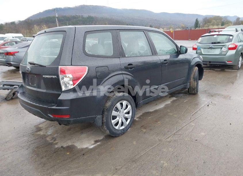 Photo 4 of 2009 Subaru Forester 2.5X (VIN JF2SH61679H771465)