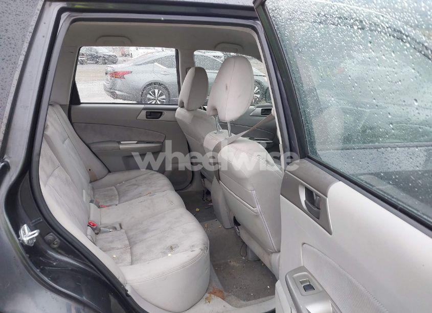 Photo 8 of 2009 Subaru Forester 2.5X (VIN JF2SH61679H771465)