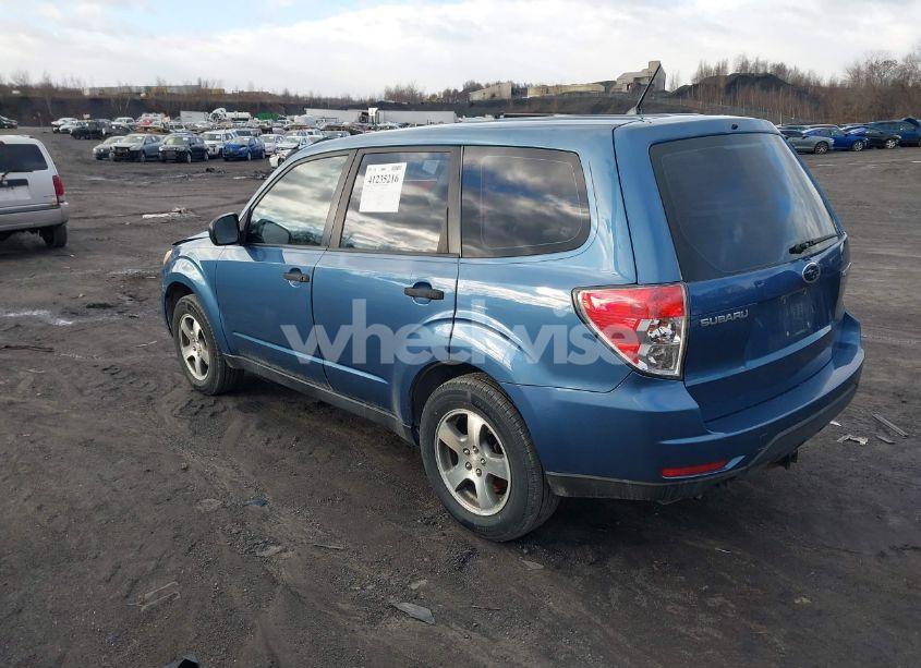 Photo 3 of 2009 Subaru Forester 2.5X (VIN JF2SH61689G745690)