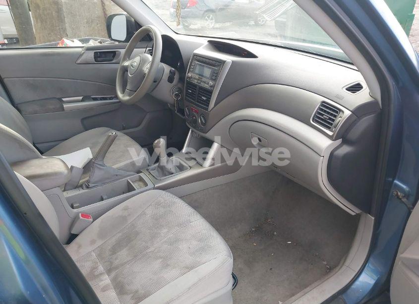 Photo 5 of 2009 Subaru Forester 2.5X (VIN JF2SH61689G745690)