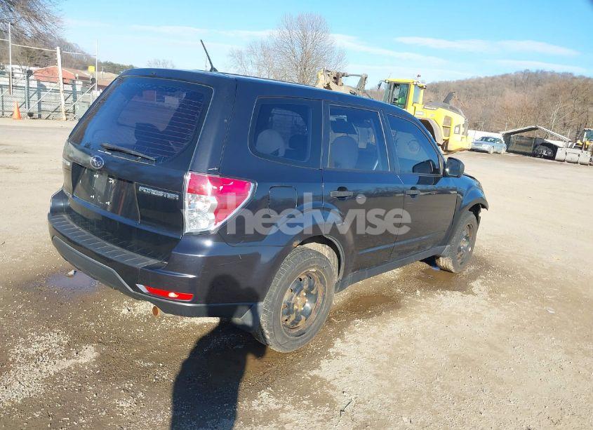 Photo 4 of 2009 Subaru Forester 2.5X (VIN JF2SH61689H706477)
