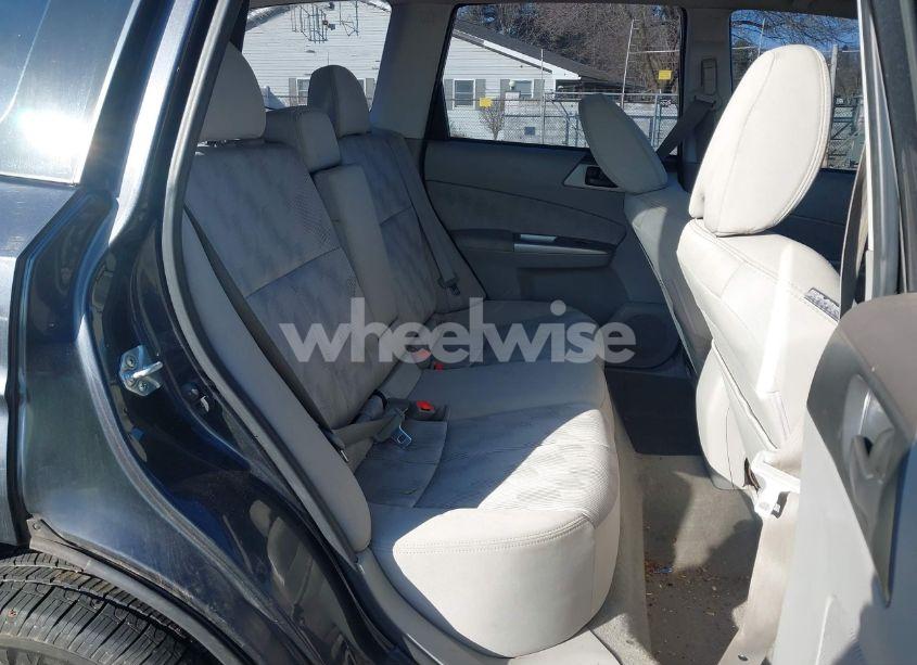 Photo 8 of 2009 Subaru Forester 2.5X (VIN JF2SH61689H706477)