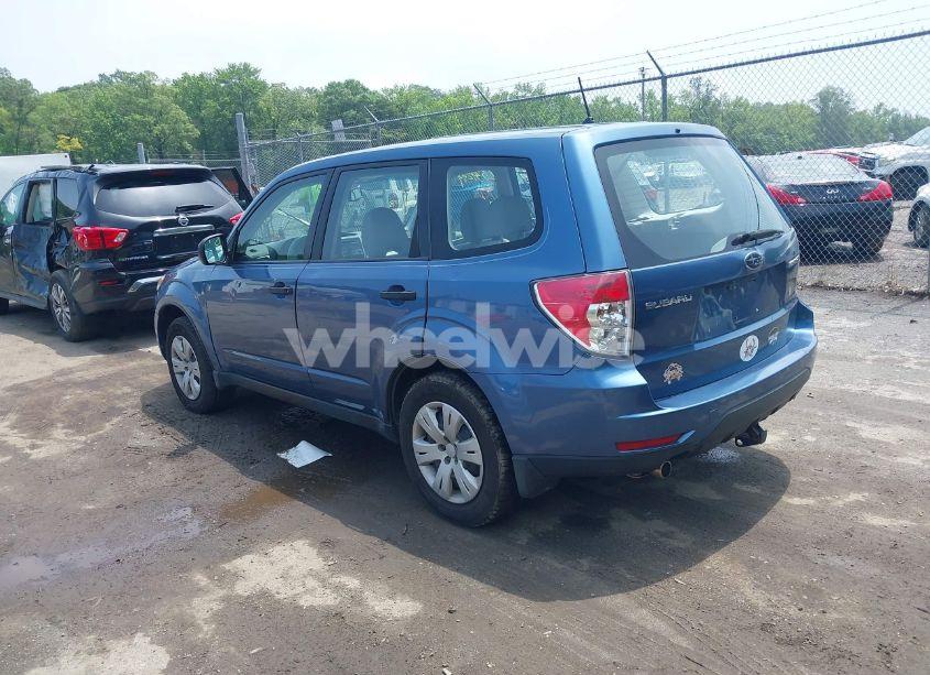 Photo 3 of 2009 Subaru Forester 2.5X (VIN JF2SH61689H718113)