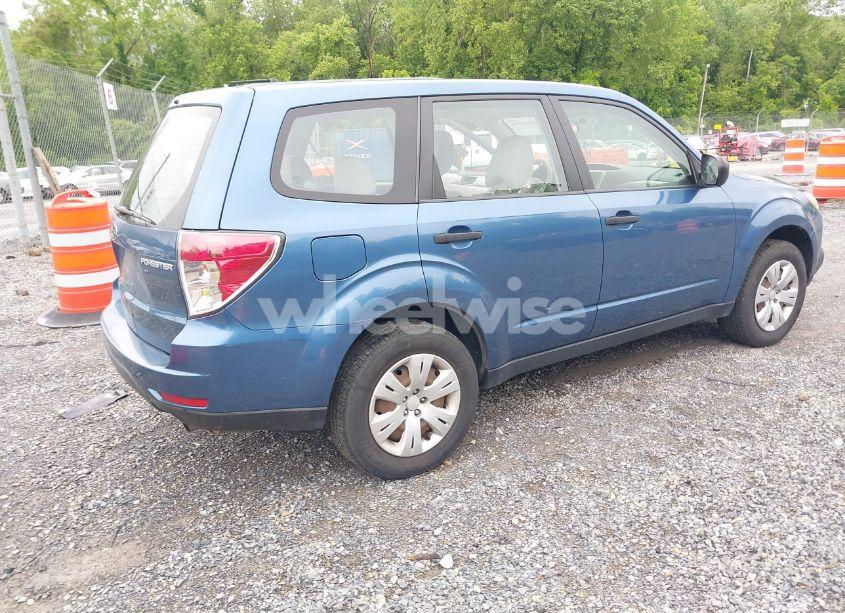 Photo 4 of 2009 Subaru Forester 2.5X (VIN JF2SH61689H725207)