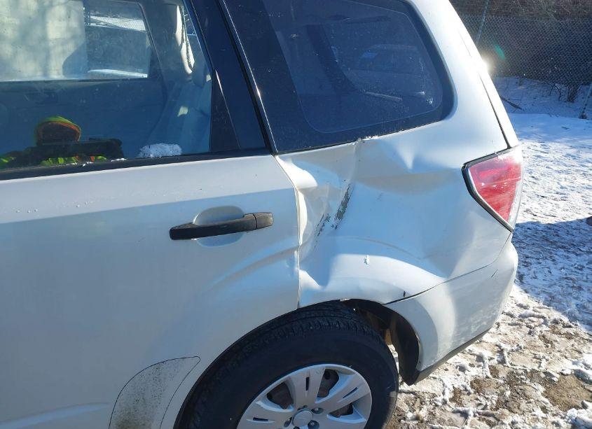 Photo 12 of 2009 Subaru Forester 2.5X (VIN JF2SH61689H726857)