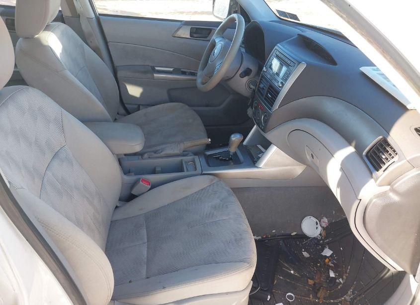 Photo 5 of 2009 Subaru Forester 2.5X (VIN JF2SH61689H726857)