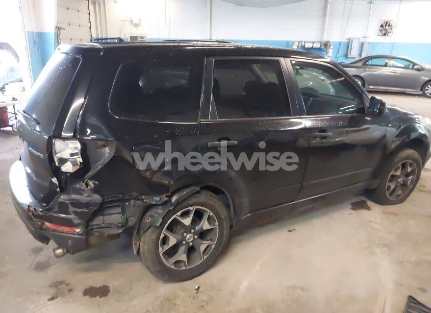 Photo 4 of 2009 Subaru Forester 2.5X (VIN JF2SH61689H769918)