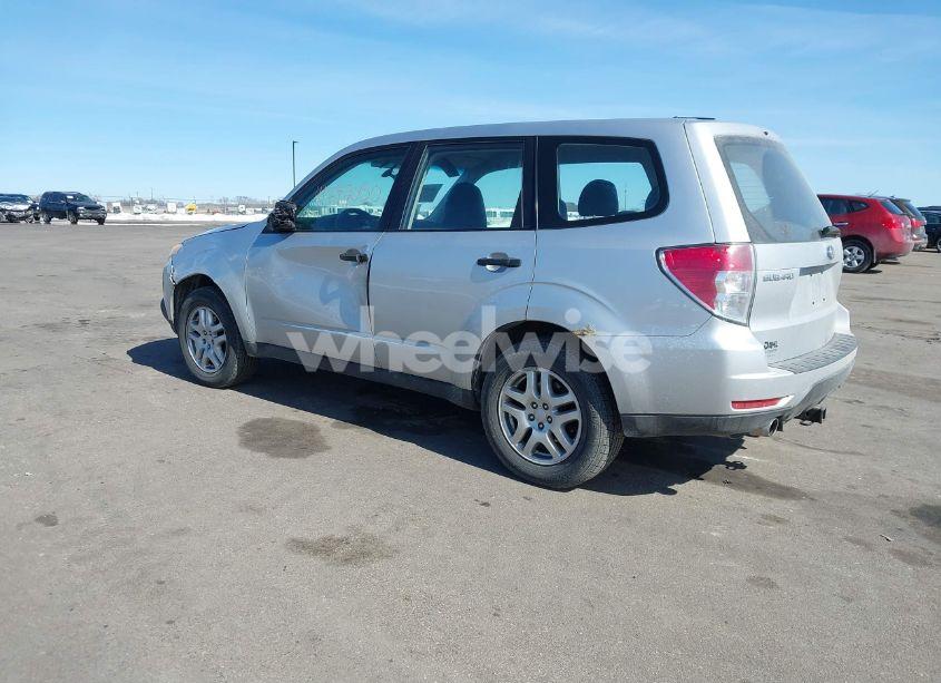 Photo 3 of 2009 Subaru Forester 2.5X (VIN JF2SH61689H792566)