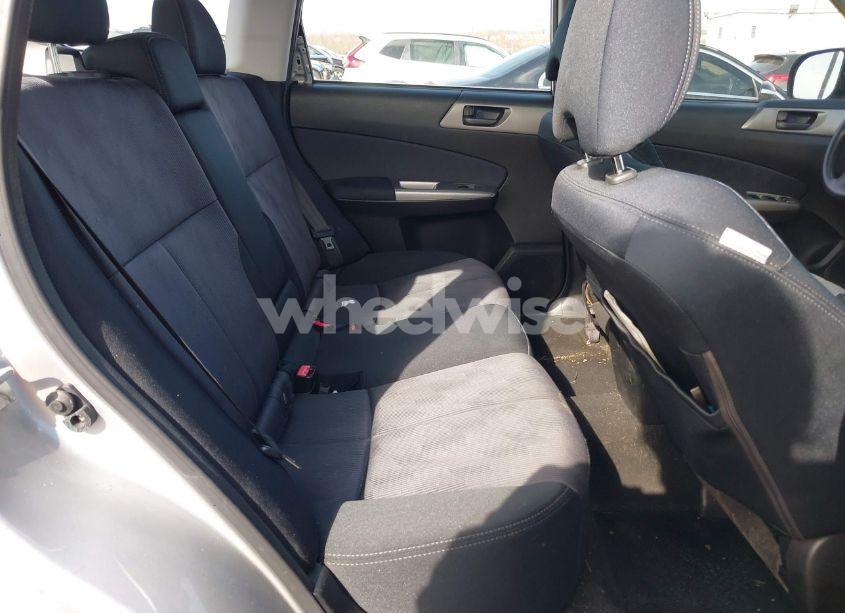 Photo 8 of 2009 Subaru Forester 2.5X (VIN JF2SH61699H700297)