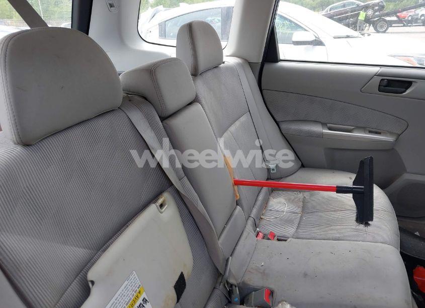 Photo 8 of 2009 Subaru Forester 2.5X (VIN JF2SH61699H721893)