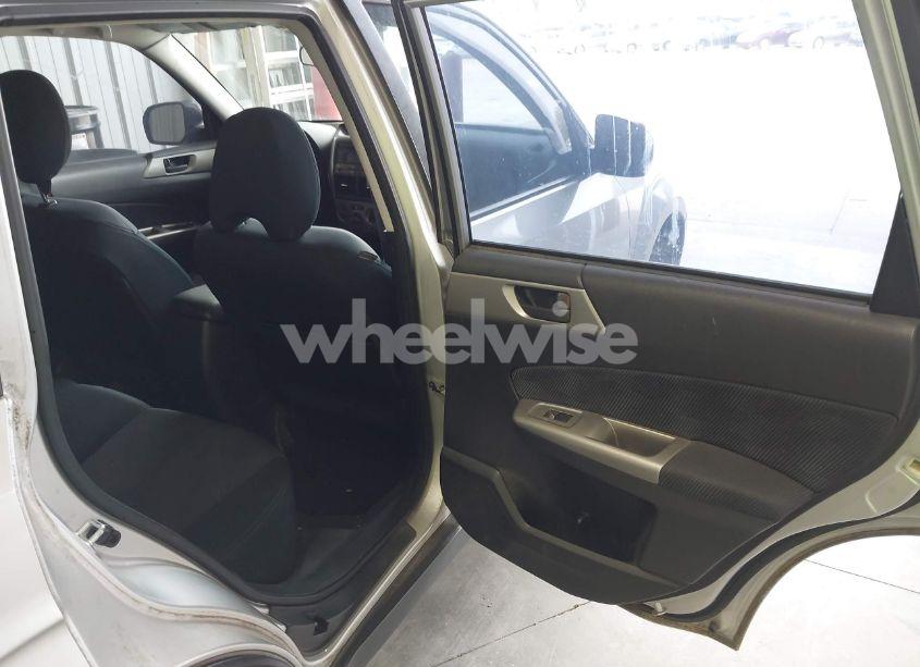 Photo 8 of 2009 Subaru Forester 2.5X (VIN JF2SH61699H778126)