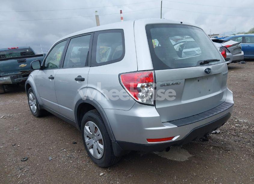 Photo 3 of 2009 Subaru Forester 2.5X (VIN JF2SH61699H792365)