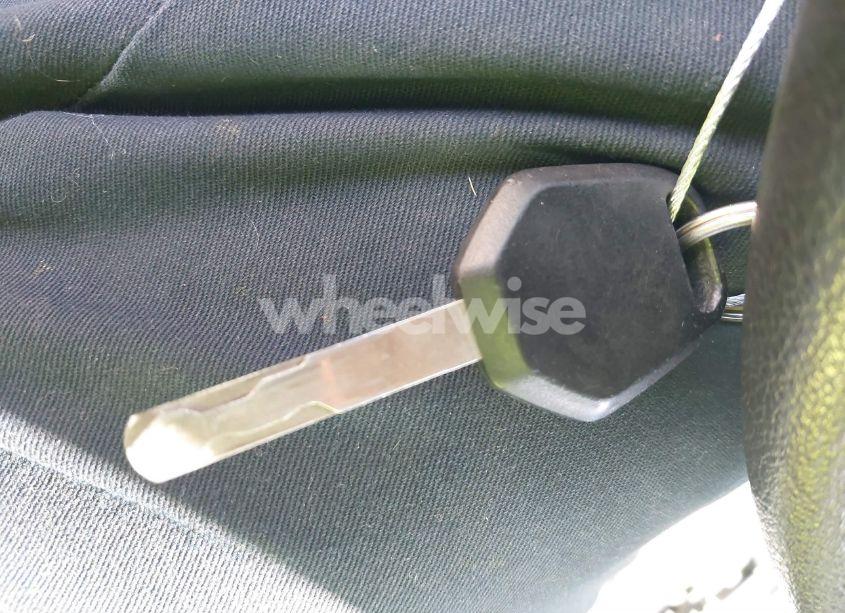 Photo 11 of 2009 Subaru Forester 2.5X (VIN JF2SH616X9H744048)