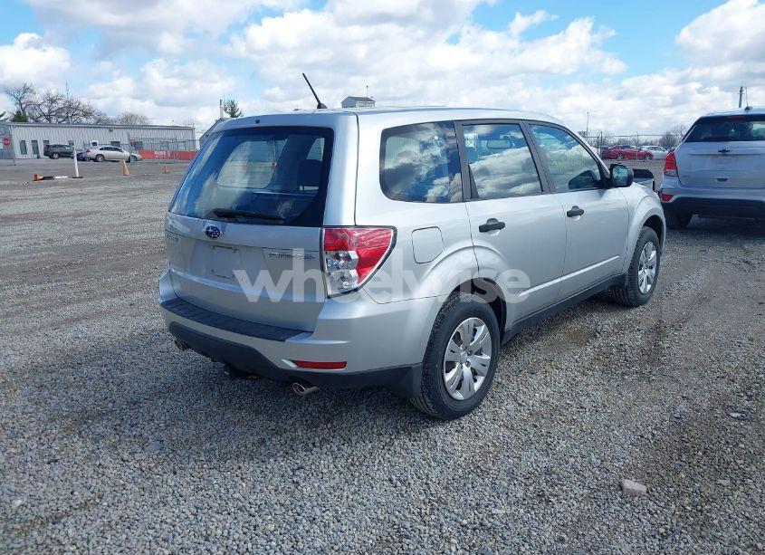 Photo 4 of 2009 Subaru Forester 2.5X (VIN JF2SH616X9H744048)