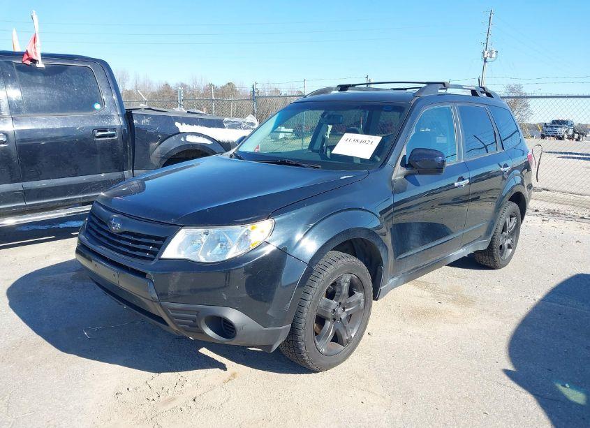 Photo 2 of 2009 Subaru Forester 2.5X (VIN JF2SH63609H716935)