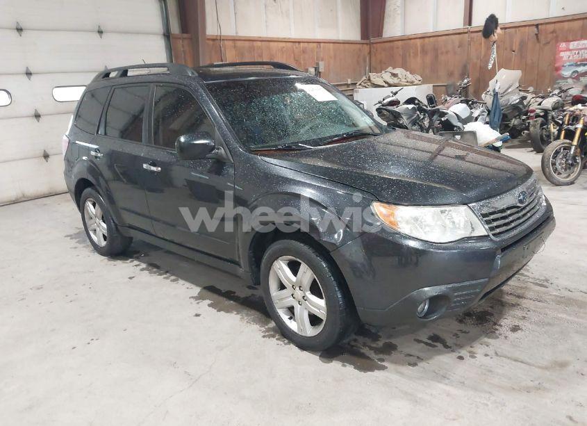 2009 Subaru Forester 2.5X (VIN JF2SH63609H777721) main photo