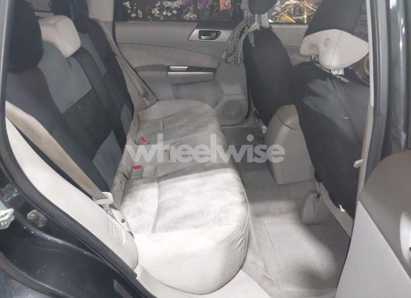 Photo 8 of 2009 Subaru Forester 2.5X (VIN JF2SH63609H777721)