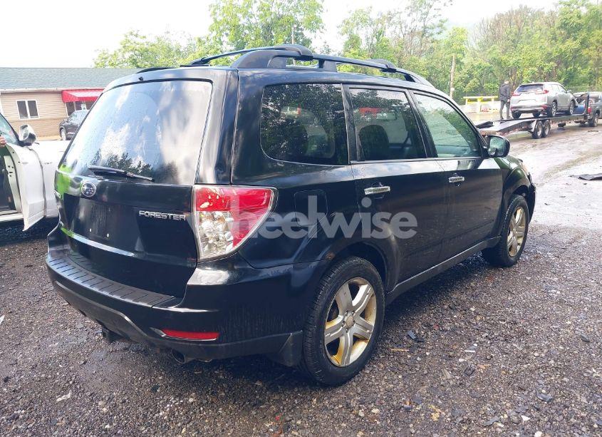 Photo 4 of 2009 Subaru Forester 2.5X (VIN JF2SH63619H738409)