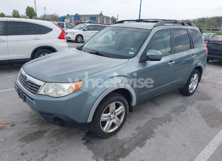 Photo 2 of 2009 Subaru Forester 2.5X (VIN JF2SH63619H744761)