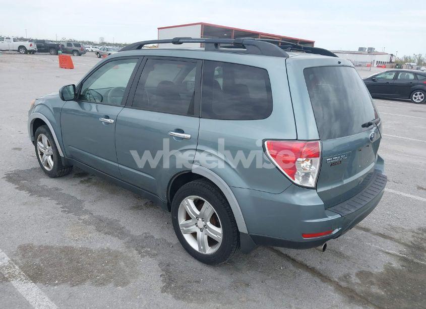 Photo 3 of 2009 Subaru Forester 2.5X (VIN JF2SH63619H744761)