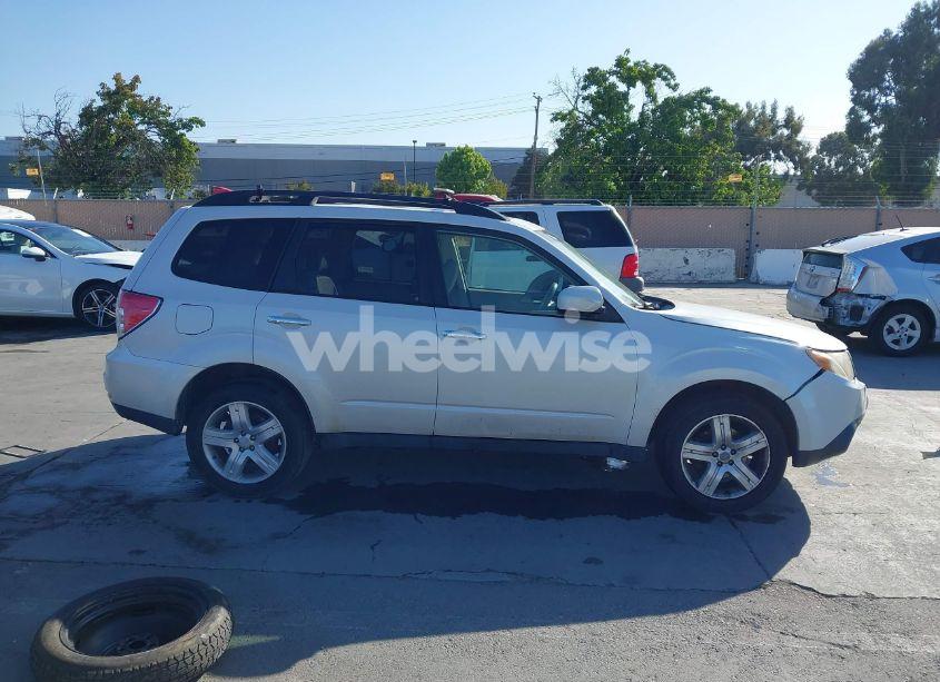 Photo 13 of 2009 Subaru Forester 2.5X PREMIUM (VIN JF2SH63619H758501)