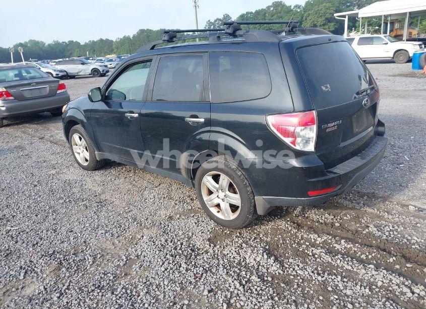 Photo 3 of 2009 Subaru Forester 2.5X (VIN JF2SH63619H772625)