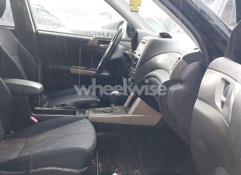 Photo 5 of 2009 Subaru Forester 2.5X (VIN JF2SH63619H772625)