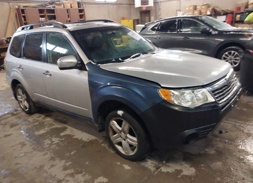 2009 Subaru Forester 2.5X (VIN JF2SH63629G761011) main photo
