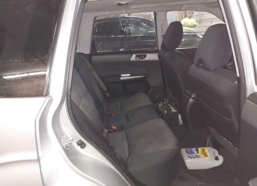 Photo 8 of 2009 Subaru Forester 2.5X (VIN JF2SH63629G761011)