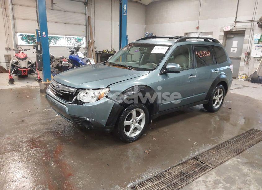 Photo 2 of 2009 Subaru Forester 2.5X (VIN JF2SH63629H775114)