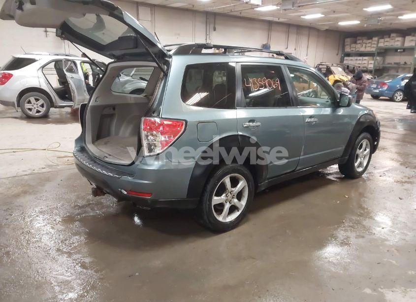 Photo 4 of 2009 Subaru Forester 2.5X (VIN JF2SH63629H775114)