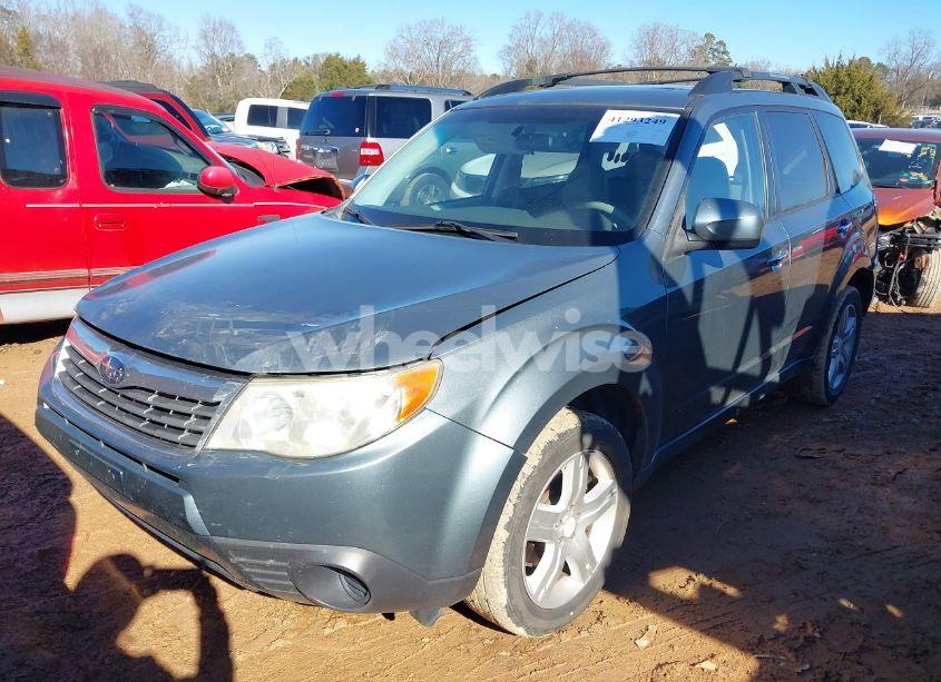 Photo 2 of 2009 Subaru Forester 2.5X (VIN JF2SH63639H700034)
