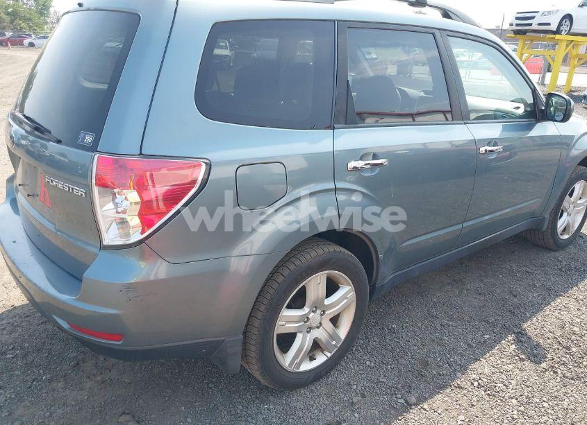 Photo 10 of 2009 Subaru Forester 2.5X (VIN JF2SH63639H733423)