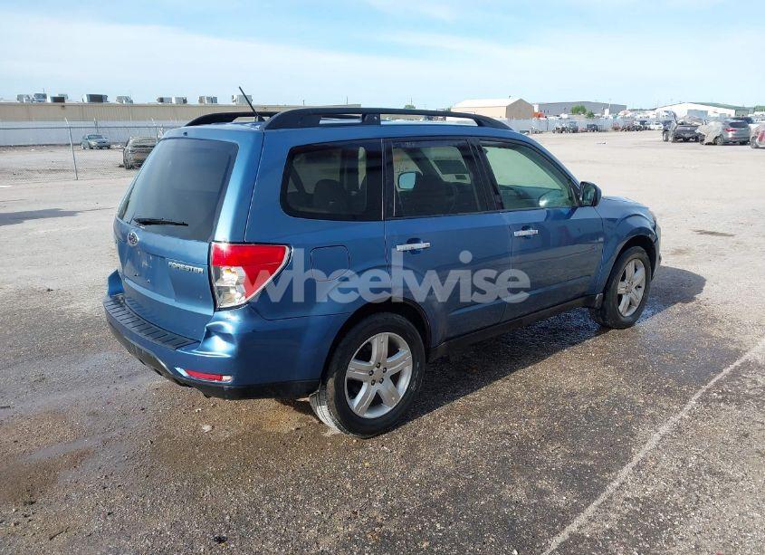 Photo 4 of 2009 Subaru Forester 2.5X (VIN JF2SH63639H762890)