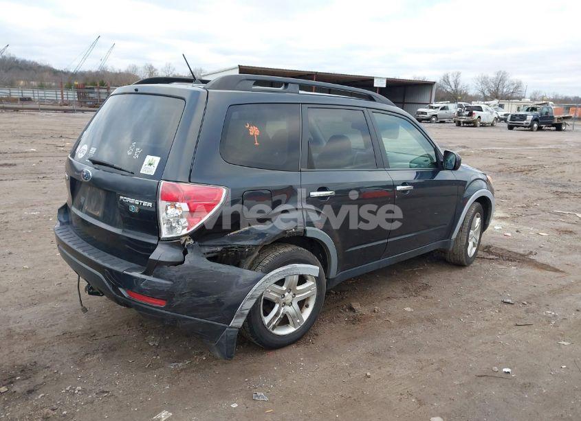 Photo 4 of 2009 Subaru Forester 2.5X (VIN JF2SH63649H714489)