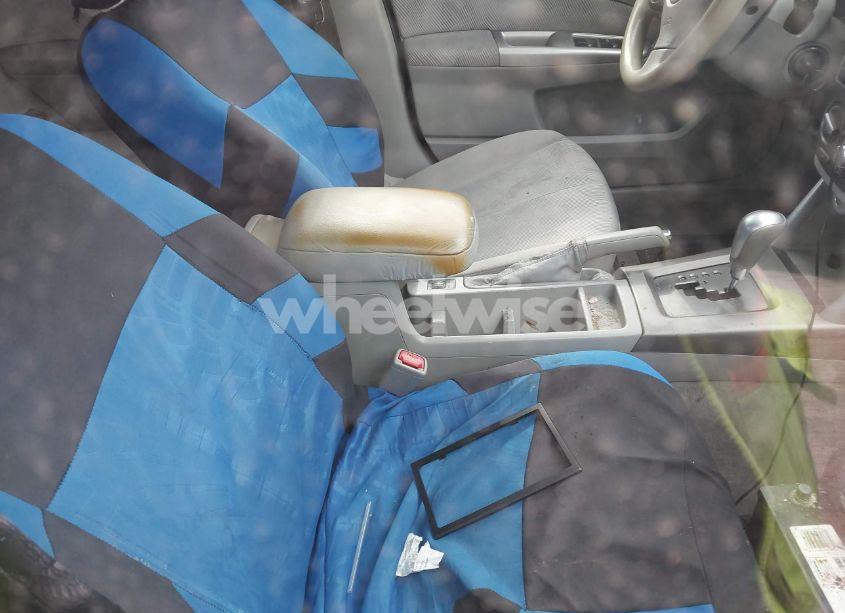 Photo 5 of 2009 Subaru Forester 2.5X (VIN JF2SH63649H760064)