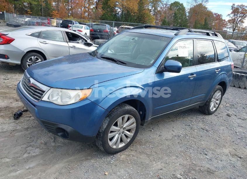 Photo 2 of 2009 Subaru Forester 2.5X (VIN JF2SH63649H766415)