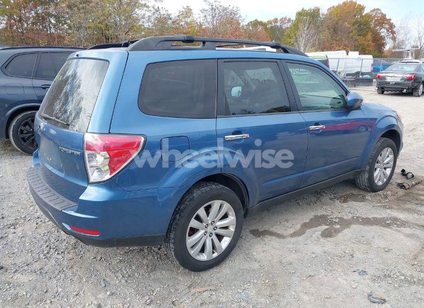 Photo 4 of 2009 Subaru Forester 2.5X (VIN JF2SH63649H766415)