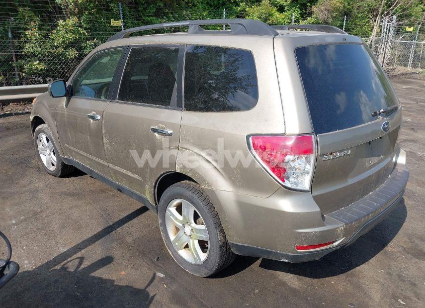 Photo 3 of 2009 Subaru Forester 2.5X (VIN JF2SH63659H704814)