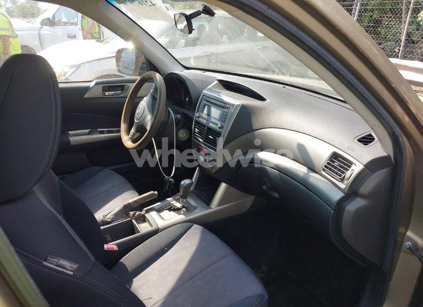 Photo 5 of 2009 Subaru Forester 2.5X (VIN JF2SH63659H704814)