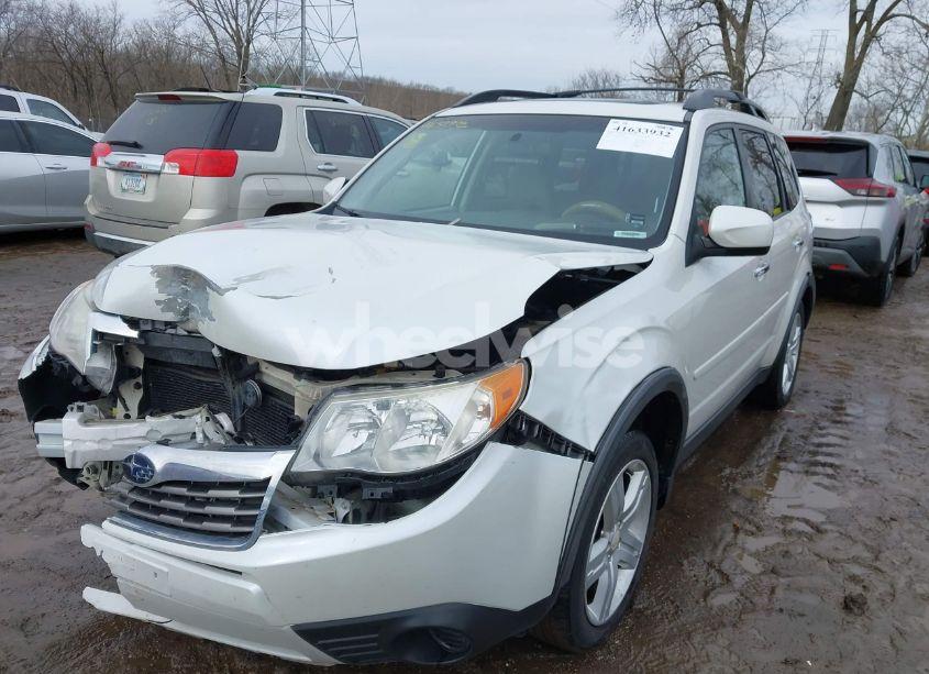 Photo 2 of 2009 Subaru Forester 2.5X (VIN JF2SH63659H718910)
