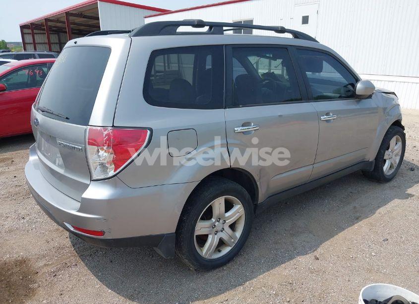 Photo 4 of 2009 Subaru Forester 2.5X (VIN JF2SH63659H750627)