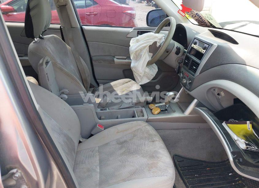 Photo 5 of 2009 Subaru Forester 2.5X (VIN JF2SH63659H750627)