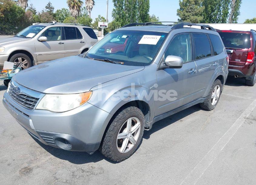 Photo 2 of 2009 Subaru Forester 2.5X (VIN JF2SH63669H716034)
