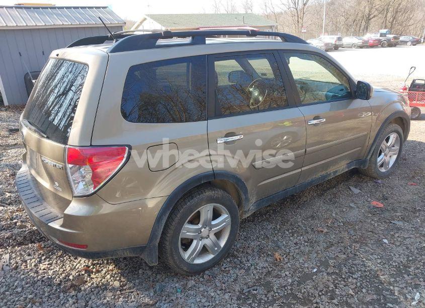 Photo 4 of 2009 Subaru Forester 2.5X (VIN JF2SH63669H723680)