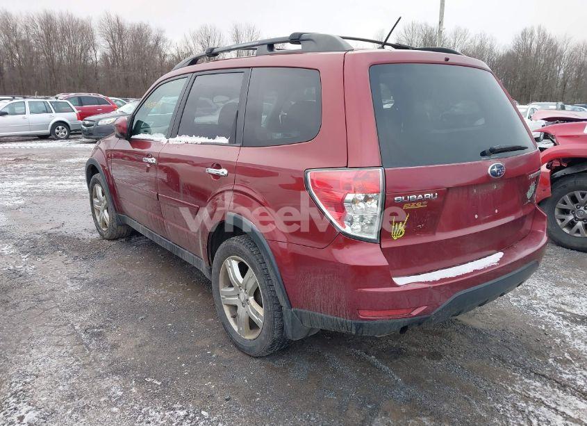 Photo 3 of 2009 Subaru Forester 2.5X (VIN JF2SH63669H749079)