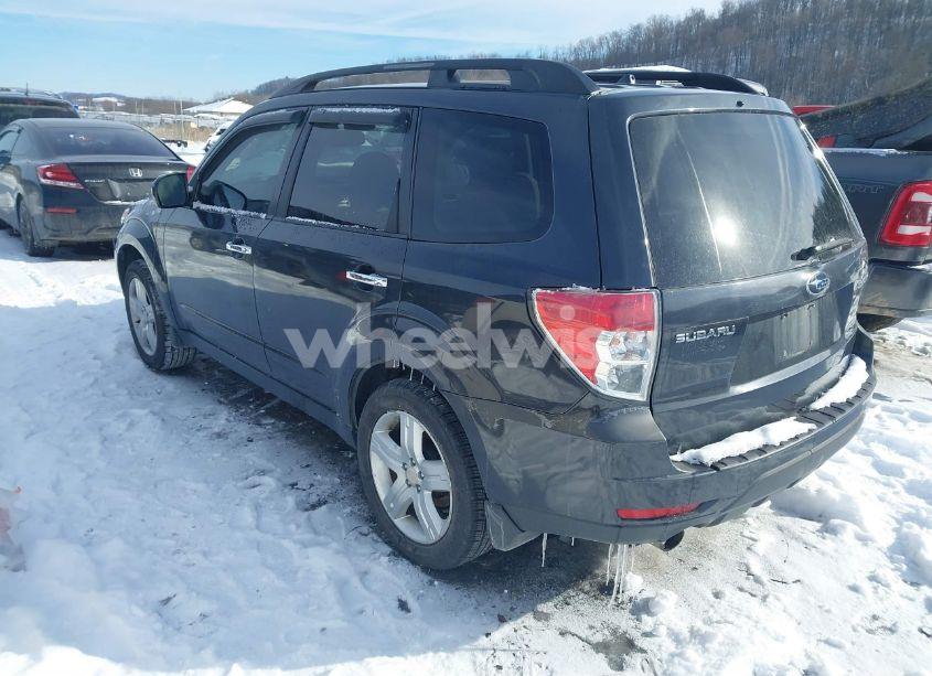 Photo 3 of 2009 Subaru Forester 2.5X (VIN JF2SH63669H793065)