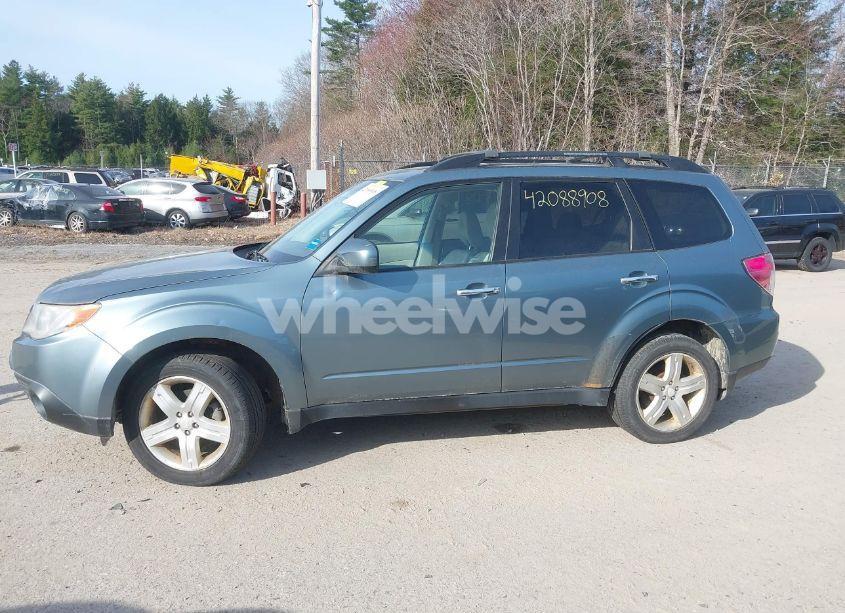 Photo 12 of 2009 Subaru Forester 2.5X (VIN JF2SH63679G768956)