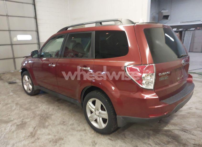 Photo 3 of 2009 Subaru Forester 2.5X (VIN JF2SH63679H709870)
